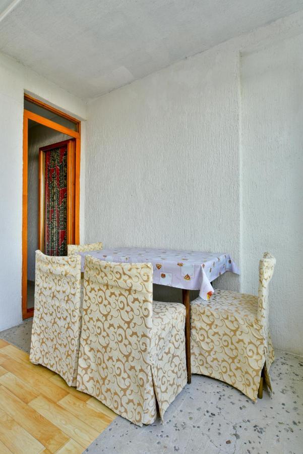 Pataki Studios Petrovac Exterior photo