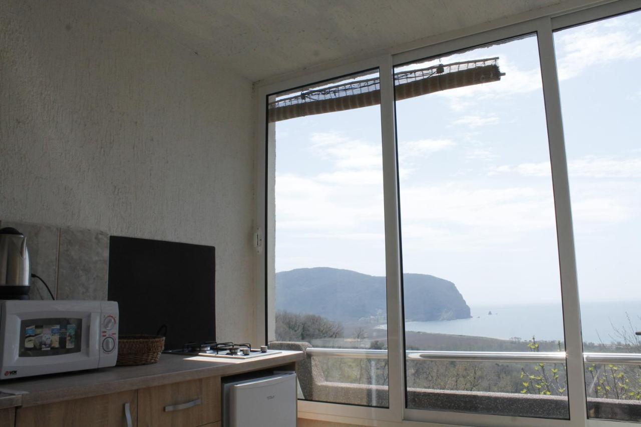 Pataki Studios Petrovac Exterior photo